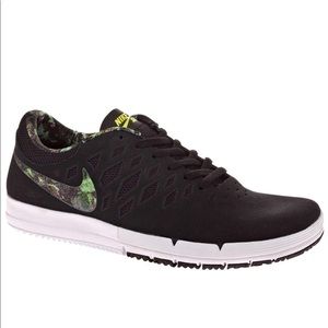 NIB Nike Free SB sz 11.5